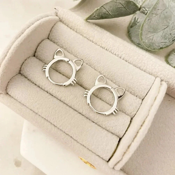 925 Sterling Silver Cat Hoop Earrings Cat Huggie Hoops Small Kitty Cat Earrings - Picture 4 of 7